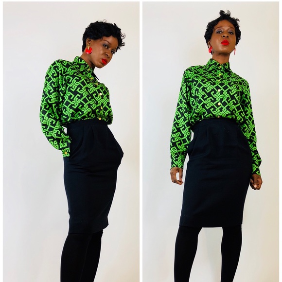 Skirtin Around Tops - 🌹Skirtin Around Retro Shirt